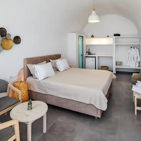 Apartment Thiranthemis (adults Only)